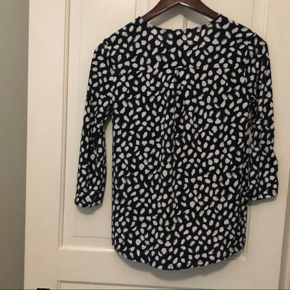 41 Hawthorn Navy & White Surplice Top - Picture 4 of 6